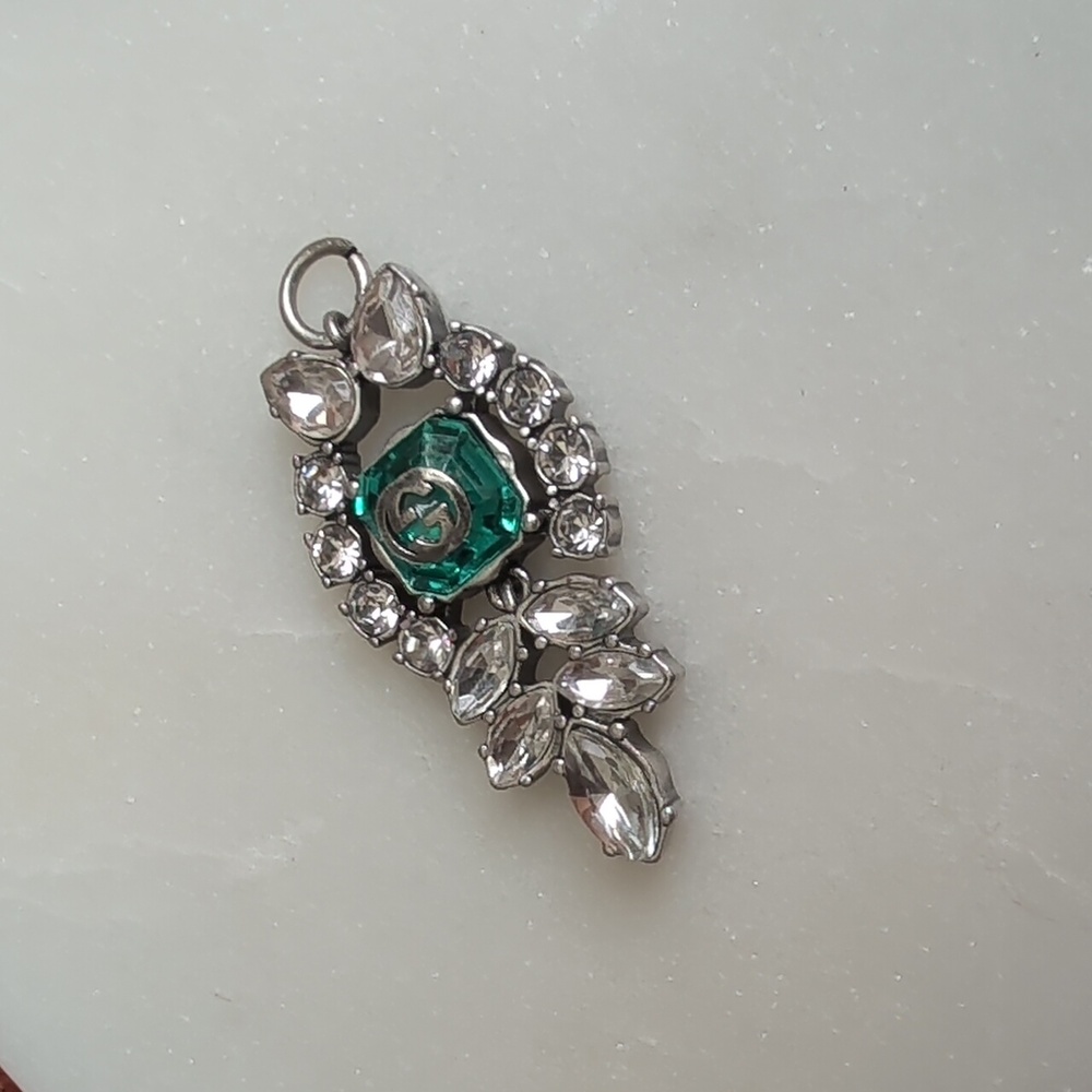 Authentic Gucci Pendant - Picture 4 of 4